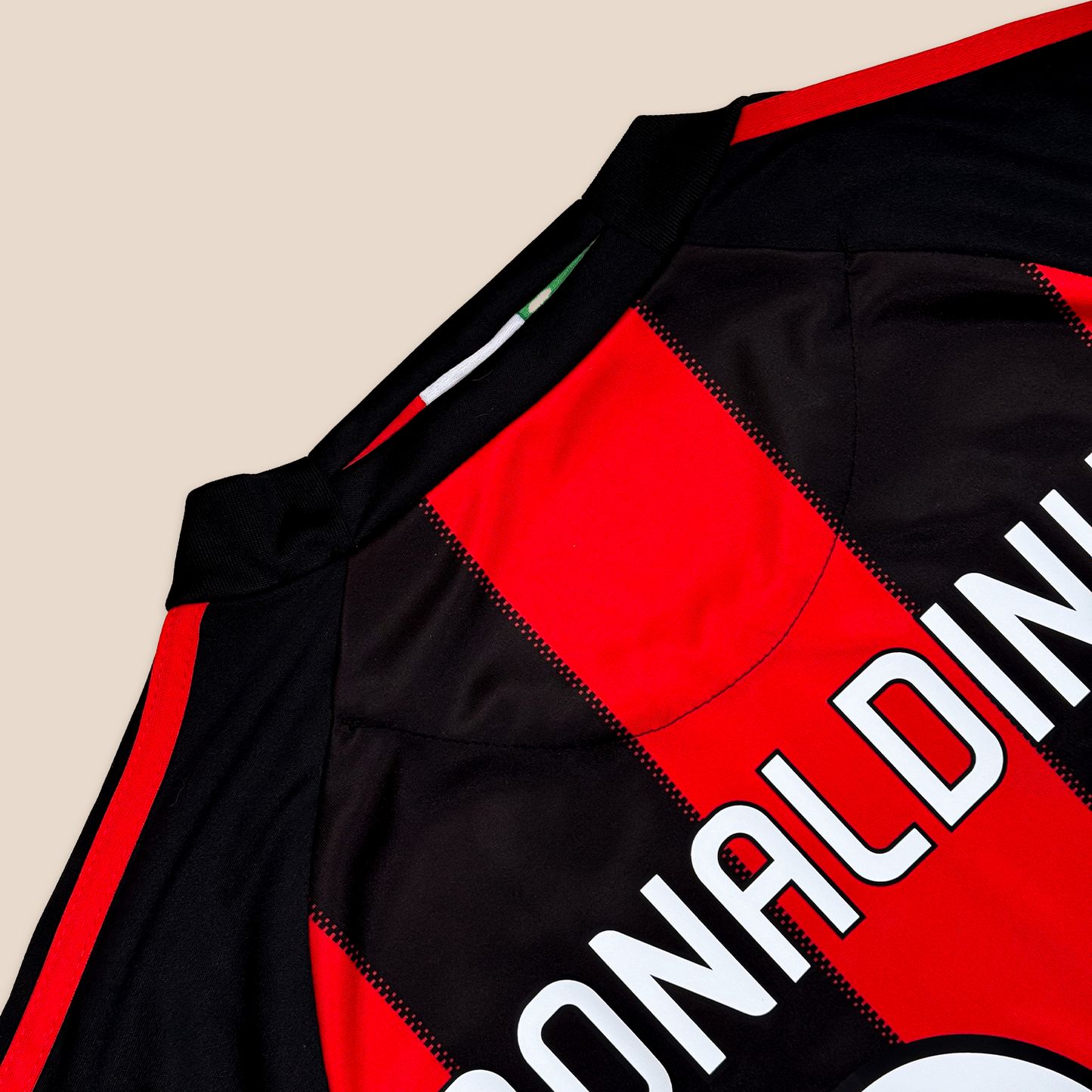 AC Milan 2010/11 Local