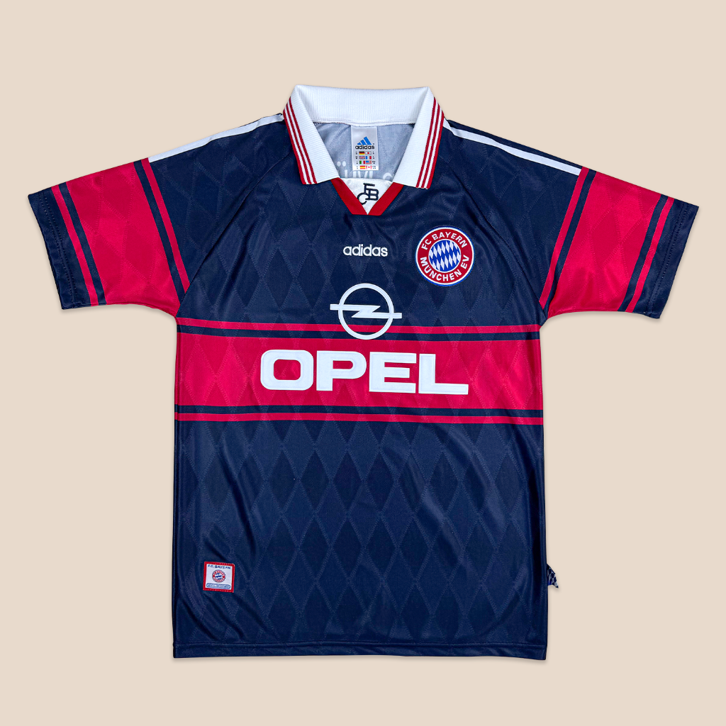 Bayern Munich 1997/99 Local