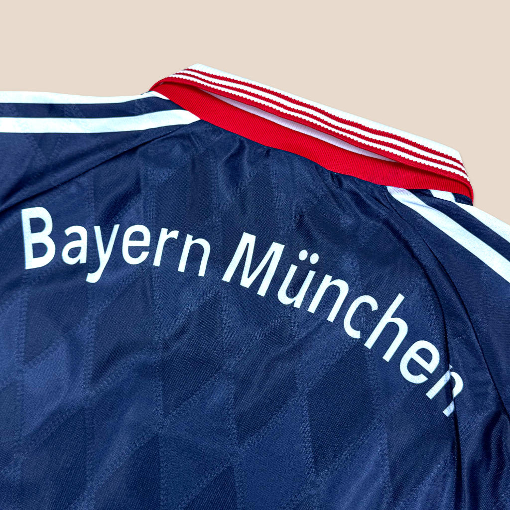 Bayern Munich 1997/99 Local