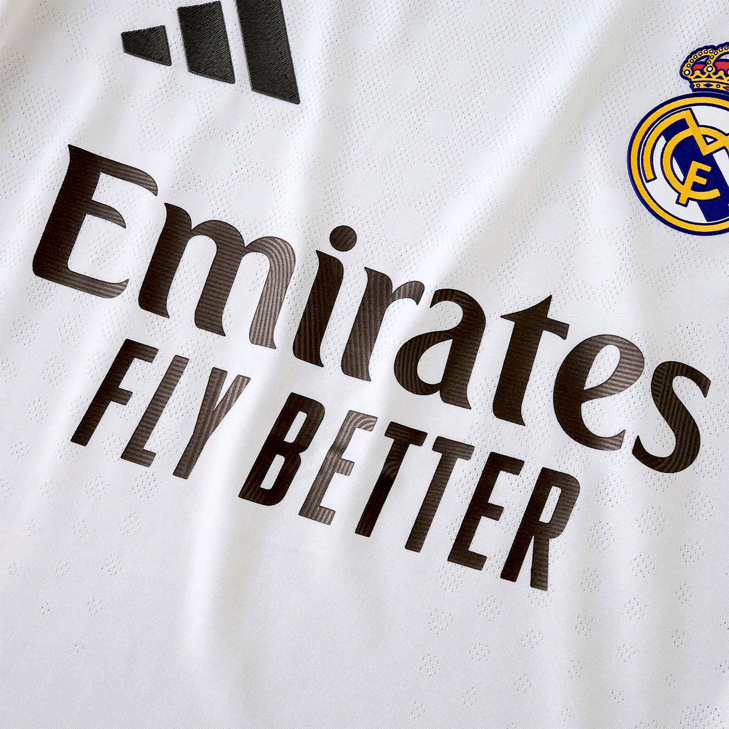 Real Madrid 2025/26 Local Versión Jugador