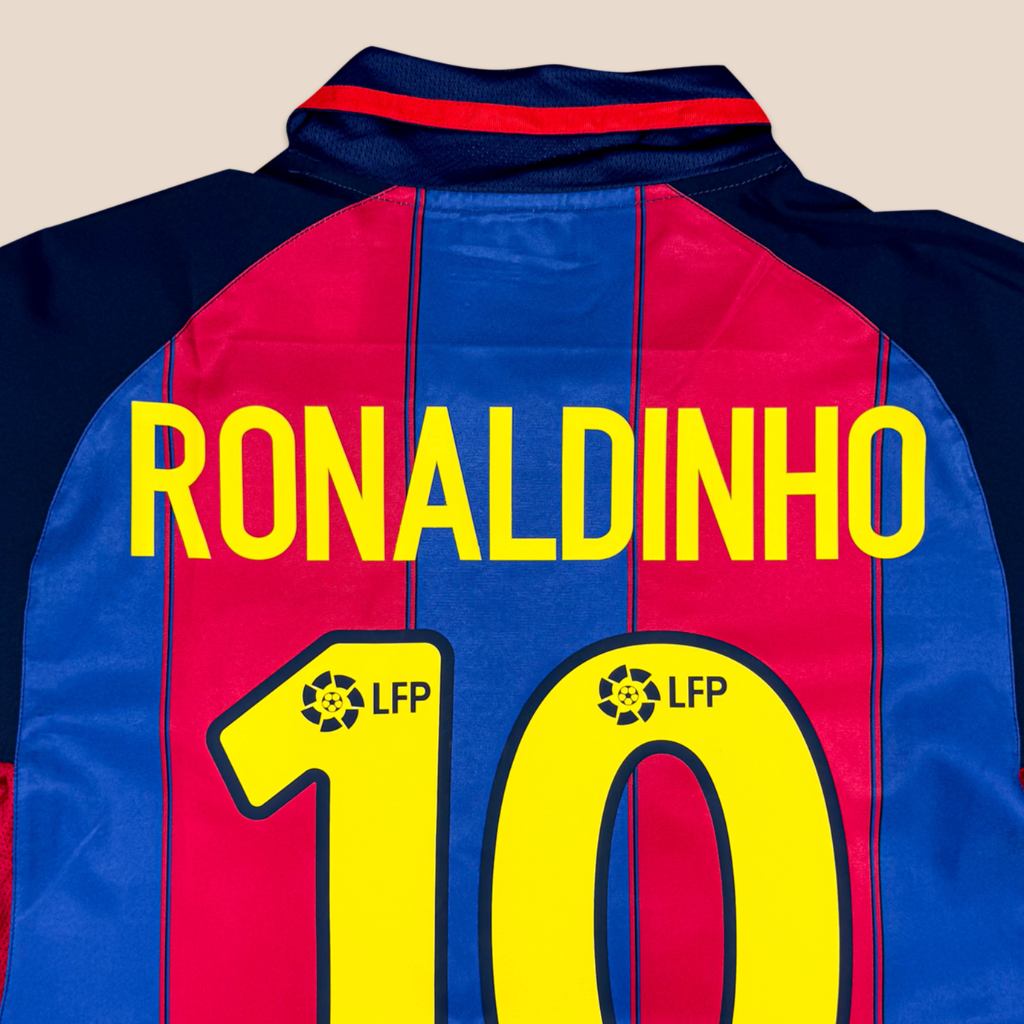FC Barcelona 2003/04 Local