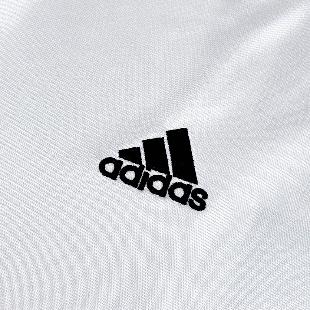 Real Madrid 2004/05 Local