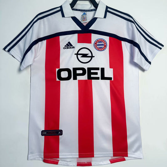 02 Bayern Munich 2000/20 Visitante