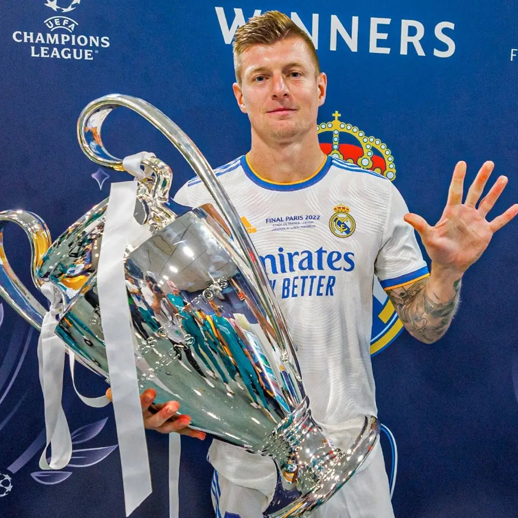 Real Madrid 2021/22 Local Jersify