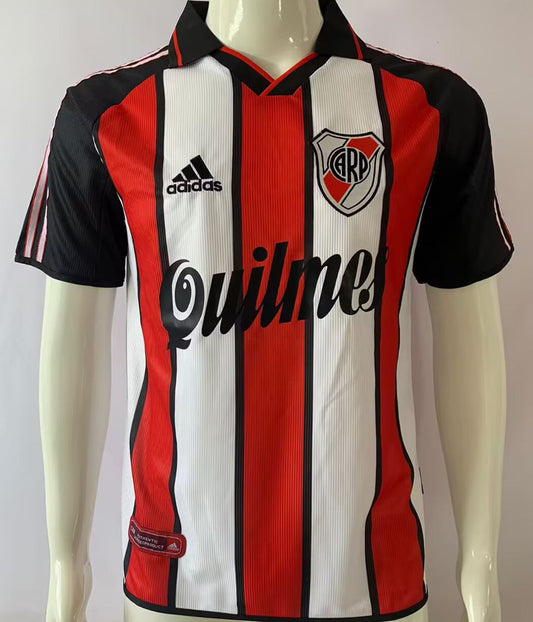 01 River Plate 2000/20 Visitante