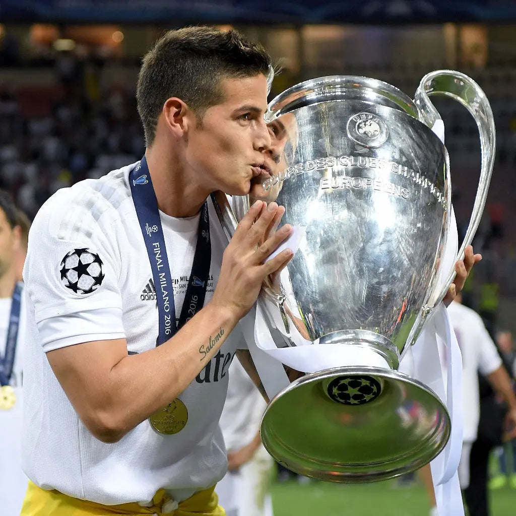 Real Madrid 2015/16 Local Jersify