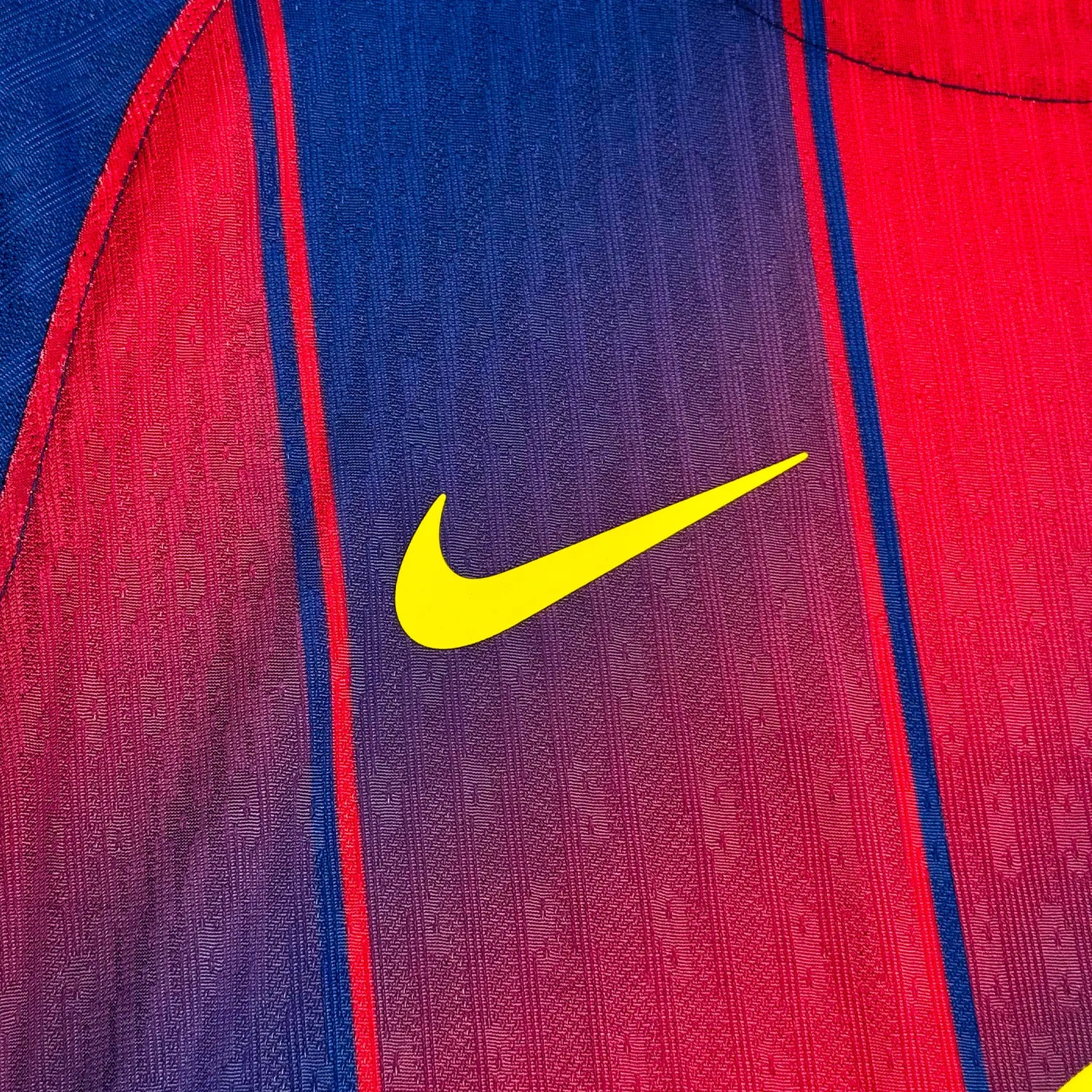 FC Barcelona 2025/26 Local Versión Jugador Jersify