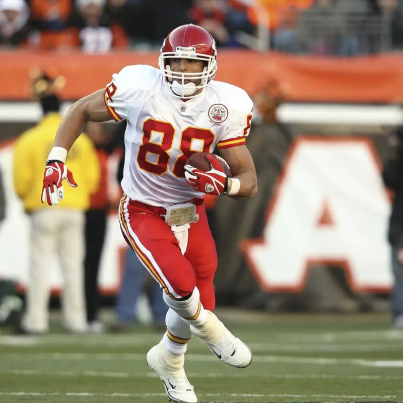 KC Chiefs Jersey White Jersify