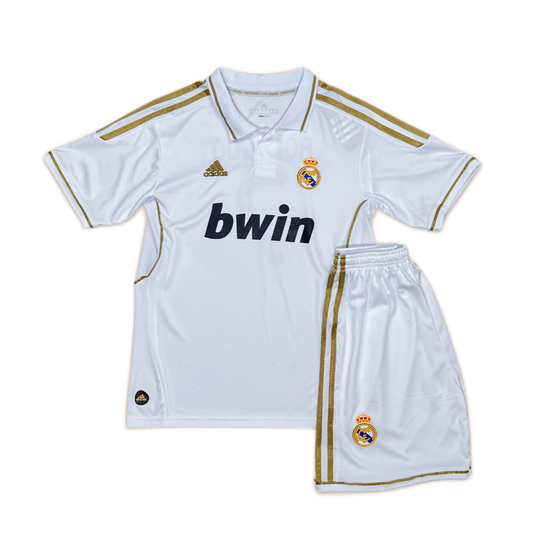 Real Madrid 2011/12 Local para Niños