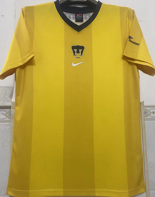 01 Pumas 2000/20 Visitante
