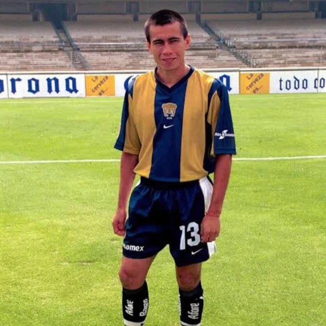 Pumas UNAM 2000/01 Local