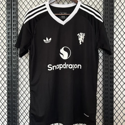 Jersey 2024/25 Manchester United Portero Versión Fan