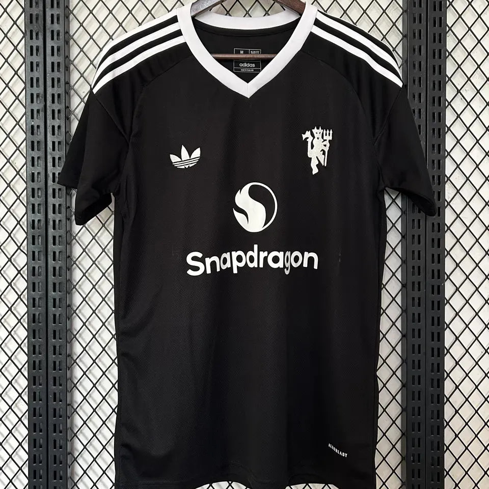 Jersey 2024/25 Manchester United Portero Versión Fan